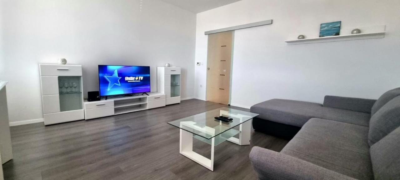 Apartment Lori - Beautiful View Rijeka Exterior foto